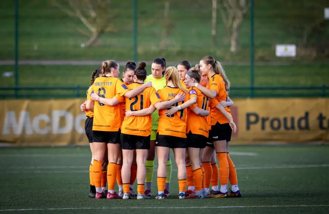 RBWFC v Halifax squad huddle